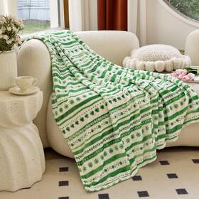 B0ctn3rd38 Elegant Comfort Luxury Velvet Fleece Blanket Lucky Green Clover Irish 50x60