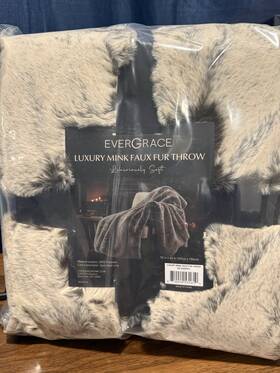 6315000r1 Evergrace Luxury Mink Faux Fur Gray Throw Blanket 50 X 60 In Polyester
