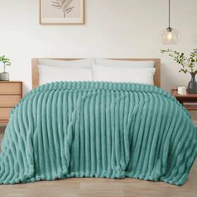 Bk-dct90104-cl-uk Exclusivo Mezcla King Size Flannel Fleece Blanket 90x104 Soft Striped Jacquard Celadon
