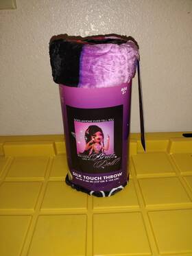 Franco 073558867951 Bratz Silk Touch Throw Cozy Plush 46 X 60 Blanket New