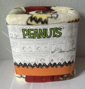 Franco 073558894629 Peanuts Snoopy Plush Throw Blanket Pumpkin Fall 62in X 90in New
