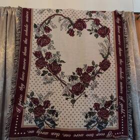144900 Goodwin Weavers By Crown Crafts Weavers/crown .nwt Valentine Throw Tag Says 46 67