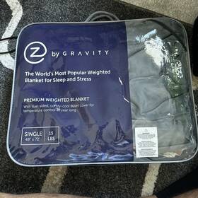 062-02-7914 Gravity Z By Weighted Blanket Gray - 48 Inch X 72 . Opened But Not Used