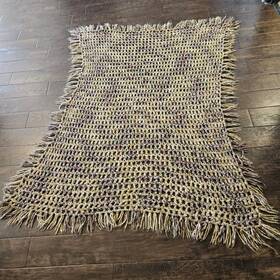 042524104-0 Handmade Large Stitch Crochet Blanket Afgan 60 Inch X72 Tan Burgandy Green Decor