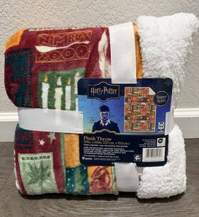 Harry Potter 032281821647 Plush Throw Blanket 50in X 60in New Super Soft Machine Washable