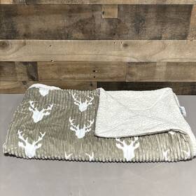 111943 Haven & Key And Plush Blanket Grey White Deer Rn