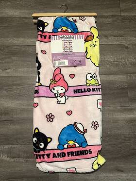 Hello Kitty 190604933368 And Friends Pink Inch Cute As Can Be Silk Touch Throw 50x70 Nwt