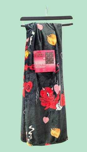 As462p Hot Stuff Soft Plush Throw Blanket 50x70 Hearts Flames Cartoon Devil Black Red