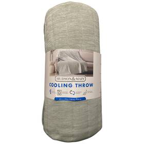 196789036740-p Hudson & Main Ny And Lightweight Reversible Cooling Throw Blanket 60 Inch X 70 Sage