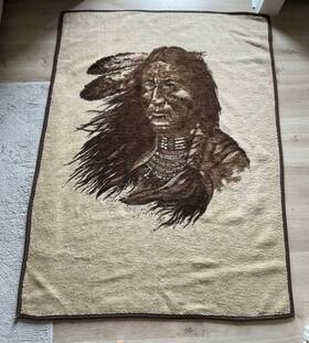 011526110 Ibena Vtg Native American Blanket Cannon Reversible Indian Chief Heavy Fleece