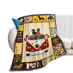 Jamie World 095371994076 Dachshund Throw Blanket Ultra Soft Cozy Plush Weiner Sausage Dog Flannel Flee