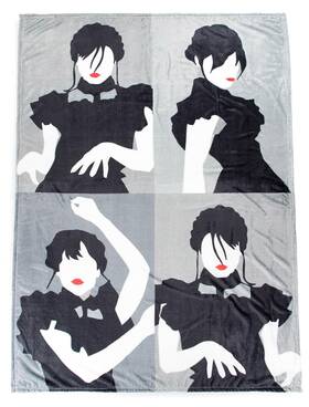 Jay Franco 032281425760 Wednesday Addams Dancing Queen Silk Touch Throw - 50 X 70 Inches Super Soft