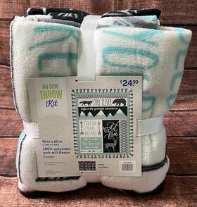 1559-8584 Jo-ann Stores Llc Anti-pill Fleece No Sew Throw Kit Stay Clever Wilderness 48 In X 60