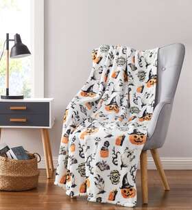 Kate Aurora Rml-spookyghosts-thrw Halloween Accents Spooky Ghosts And Ghouls Plush Accent Throw Blanket