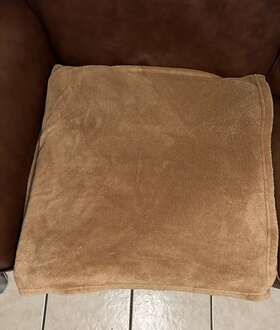 126947 Lauren Ralph Plush Blanket Taupe King Size Classic Long 96 Inch X 110