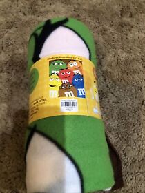 2000836558 M&ms World Lap Blanket Fleece Polyester Characters 50x60 New