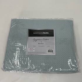 Mp51n-6189 Madison Park 086569182999 Nwt Blue Textured Pattern King Blanket