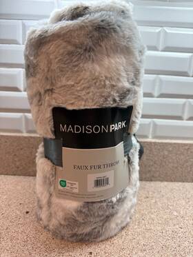 52964931 Madison Park 60 Inch X70 Oversized Aina Faux Fur Throw Blanket Natural -
