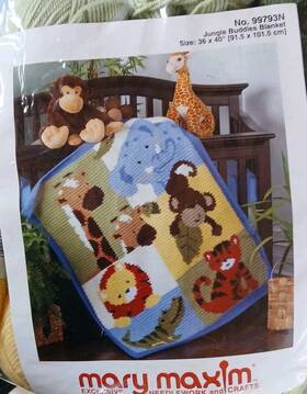 99793n Mary Maxim Crochet Yarn Jungle Buddies Blanket 36 X 40 Inch Baby Crib