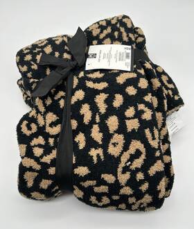 Members Mark 193968142292 Luxury Cozy Knit Throw Collection 60 Inch X70 Black Leopard Camel