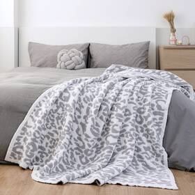 Mh Mylune Home 779283489665 Large Soft Micro Plush Leopard Blanket 71x78 Inches White Grey Warm Revers
