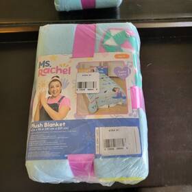 Ms. Rachel 073558899952 Plush Preschool Toddler Soft Throw Blanket Alphabet 40 Inch X 50 New