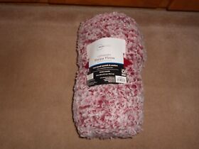 New Mainstays Extra Plush Lightweight Sherpa Throw Blanket 50inch X 60 Red