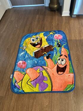 Nikelodeon 190604261447 Spongebob Squarepants Jumping Jellyfish Silky Soft Throw Blanket