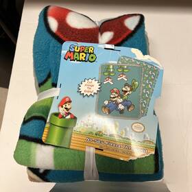 Nintendo 887816346542 Super Mario Plush No Sew Fleeve Throw Kit 48x60in Luigi Blanket Read Description