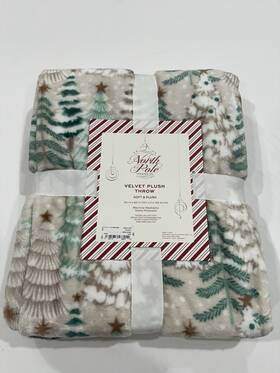 710-0171-0025 Northpole Sealed North Pole Trading Velvet Soft Plush Throw 60 X 50 Trees- Nwt