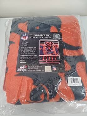Northwest 190604129761 Chicago Bears Nfl Oversized Plush Fleece Throw 66 Inch 90 Football