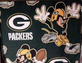 8103 Northwest Green Bay Packers Mickey Mouse Fleece Blanket Cloth 36 Inch 49 Disney Nfl Football