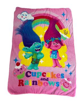 Northwest Company 087918892460 46 Inch X60 Trolls Poppy And Branch Cupcakes Rainbows Fleece Blanket Throw Euc