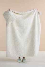 63734396 Nwt Anthropologie White Faux Fur Blanket And Pillow Gift Bundle