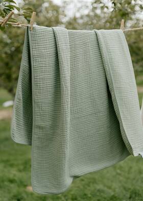 15000068875 Oilo New Sea Moss Sage Green Premium Muslin Blanket Size 45 Inch 60