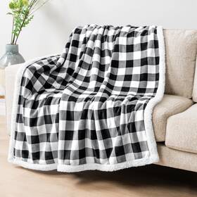 Pavilia 819594028136 Black And White Buffalo Plaid Sherpa Throw Blanket For Couch Twin Soft Fuzzy