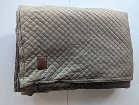 Pendleton 008889132676 Single User Weighted 15 Lbs Blanket 48 Inch X 72 Beige / Tan Quilted