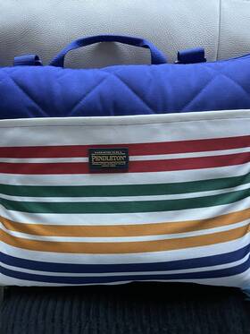 Pendleton 008889255009 - Outdoor Packable Tote Blanket Reversible Water Resistant
