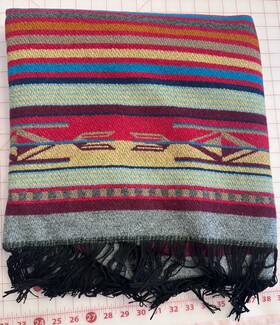 Zf646-53626 Pendleton Garnet Chimayo Throw- New Without Hanging Tags