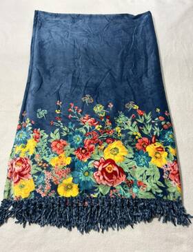 Pioneer Woman 791551815525 The Fancy Flurish Velvet Plush Luxe Throw Blanket Fringe Floral