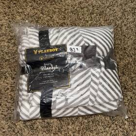 687110rg Playboy X Phoenix Gray/white Chevron 59 Inch X86 Jackie Every Bunny Throw Blanket