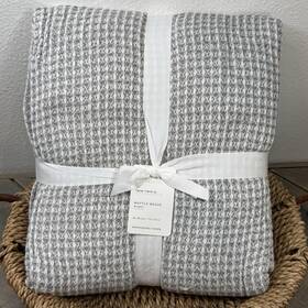 6286502 Pottery Barn Waffle Weave Blanket Twin Gray Cotton Blend Lightweight Bedding