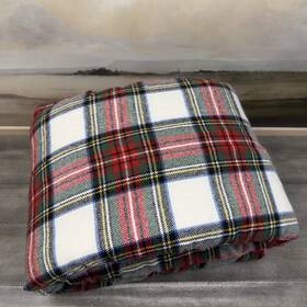 9475860 Pottery Barn Stewart Plaid With Sherpa Back Throw Blanket Ivory Multi Spot Read