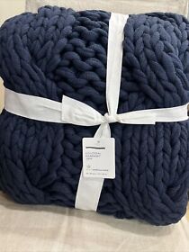 2593843 Pottery Barn Colossal Handknit Throw 44x56inch Navy Blue