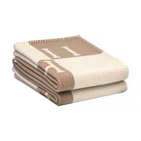 Potui 748653409028 H Pattern Blanket Soft Warm Portable Sofa Home Decoratio