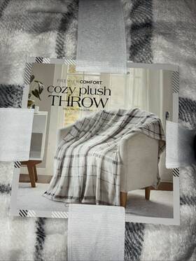 Premier Comfort 022164440300 Cozy Plush Plaid Throw 50 In X 70 Soft Christmas Gift