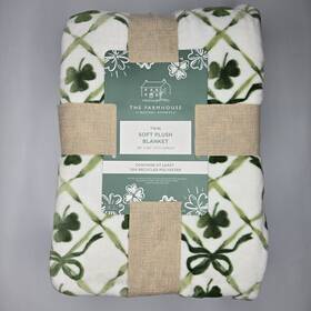 N0n3 Rachel Ashwell Twin St Patricks Day Clover Bows Green White Throw Blanket Plush