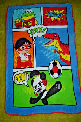 Ryans World 190604254302 Kids Plush Throw Comic Blanket Super Soft 46 Inch X 65 Large