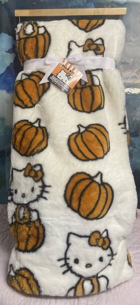 Sanrio 032281130343 New Hello Kitty Throw Blanket Fall Pumpkins Trending 50 Inch X70 Soft Pumpkin