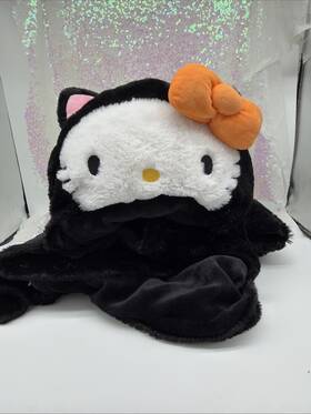 Sanrio 032281140397 Hello Kitty Halloween Hooded 30 X 50 Blanket Super Soft